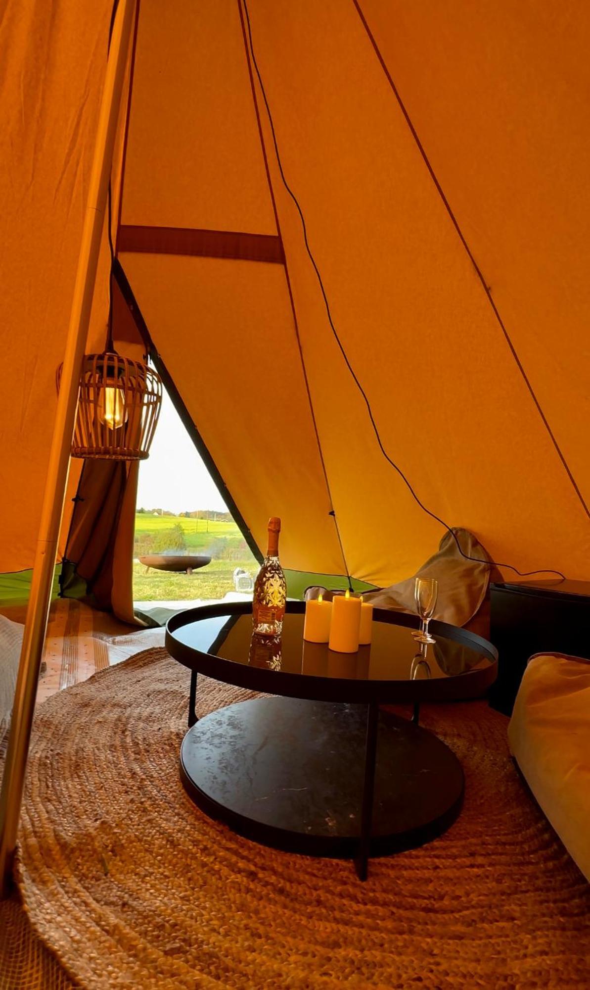 Отель Krusmolle Glamping Обенро Экстерьер фото