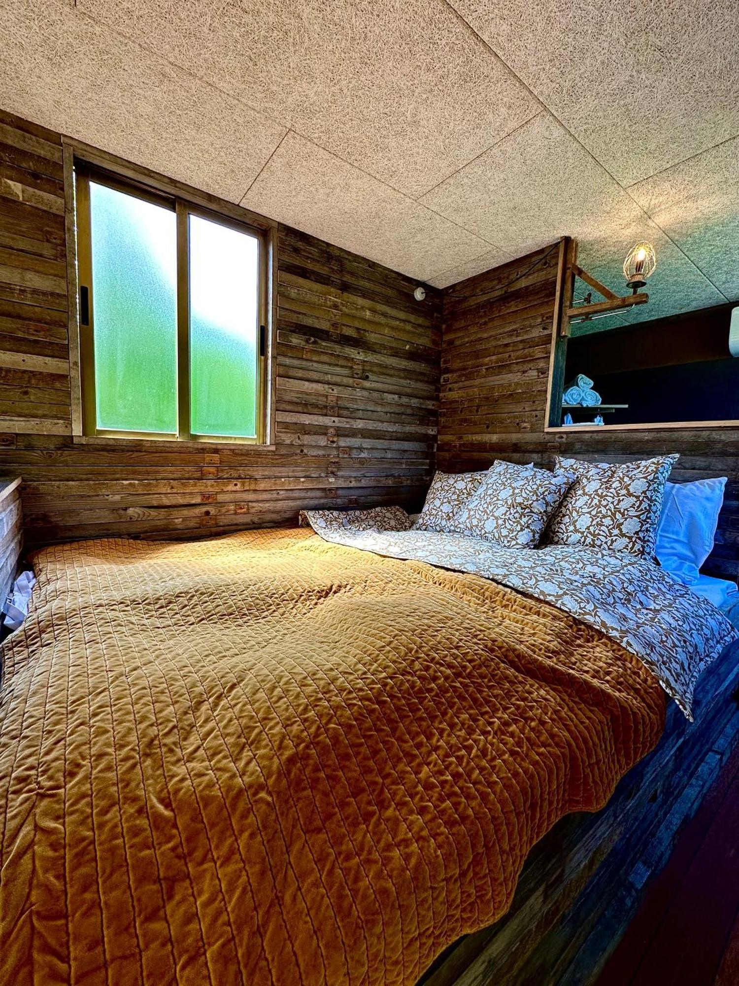 Отель Krusmolle Glamping Обенро Экстерьер фото