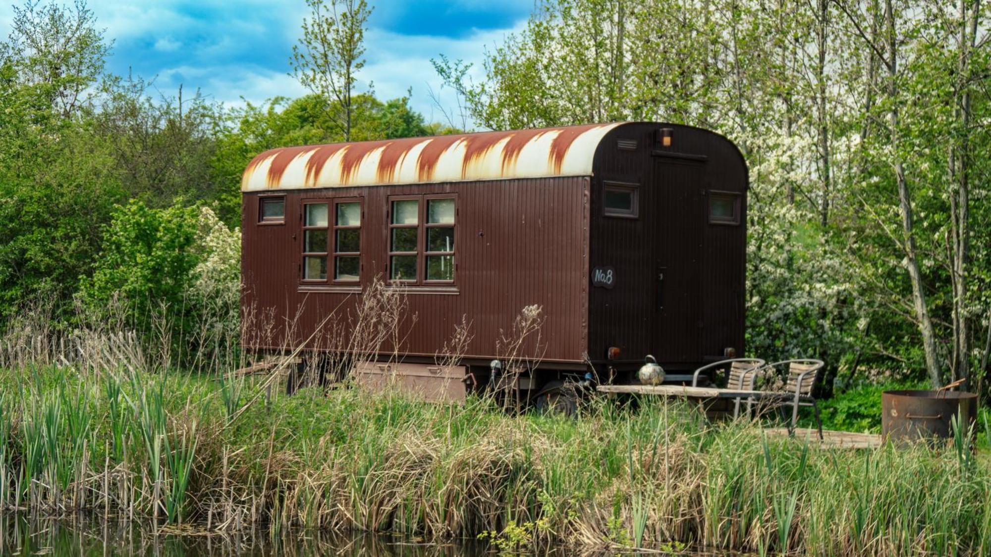 Отель Krusmolle Glamping Обенро Экстерьер фото